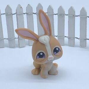 Littlest Pet Shop Bunny 28 Brown Tan Hasbro 2006